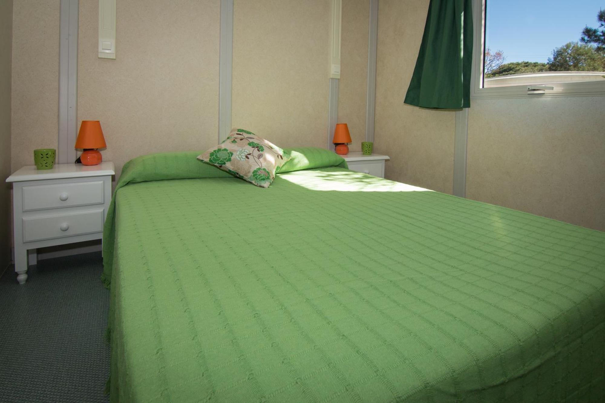 Complejo Turistico & Camping Cabopino Marbella Bilik gambar