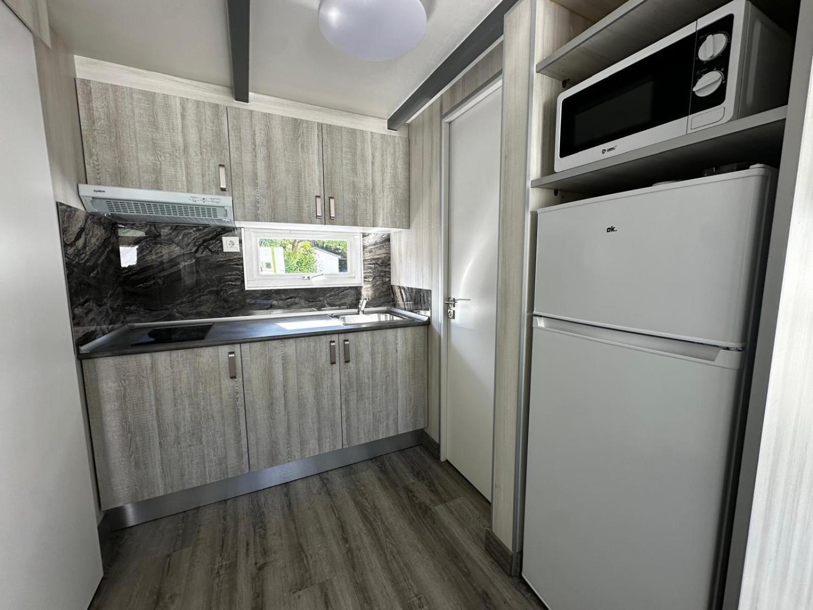Complejo Turistico & Camping Cabopino Marbella Luaran gambar