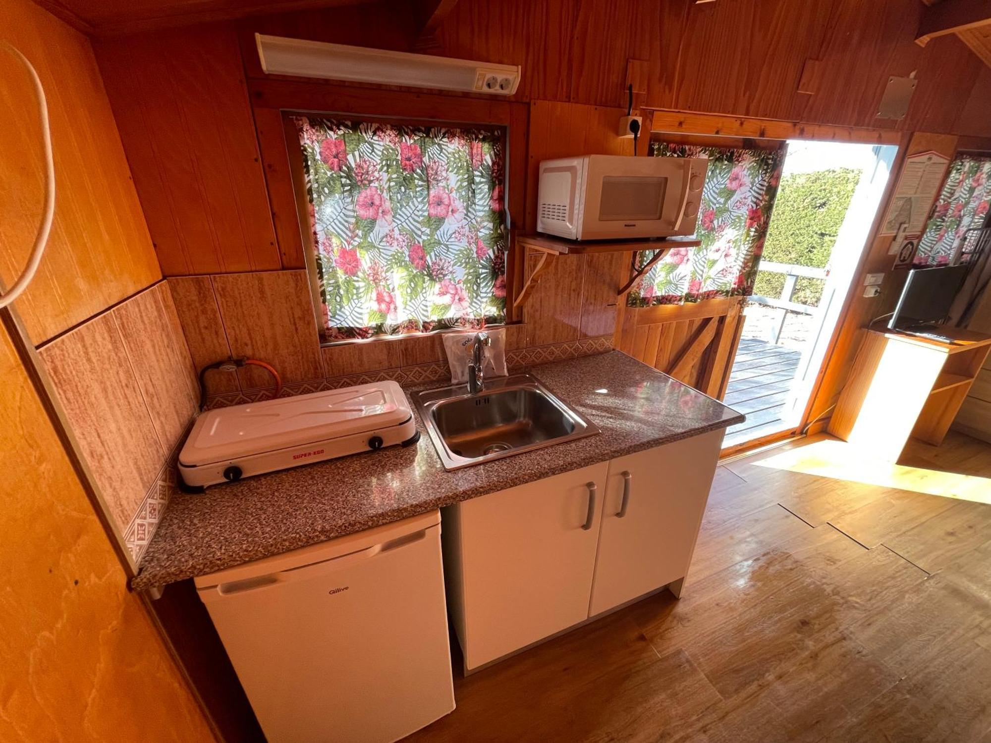 Complejo Turistico & Camping Cabopino Marbella Luaran gambar
